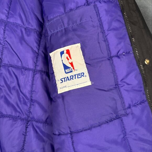 Vintage 80’s Quilted Starter Jacket NBA Los Angeles Spell Out Lakers NBA - XL - Picture 7 of 9